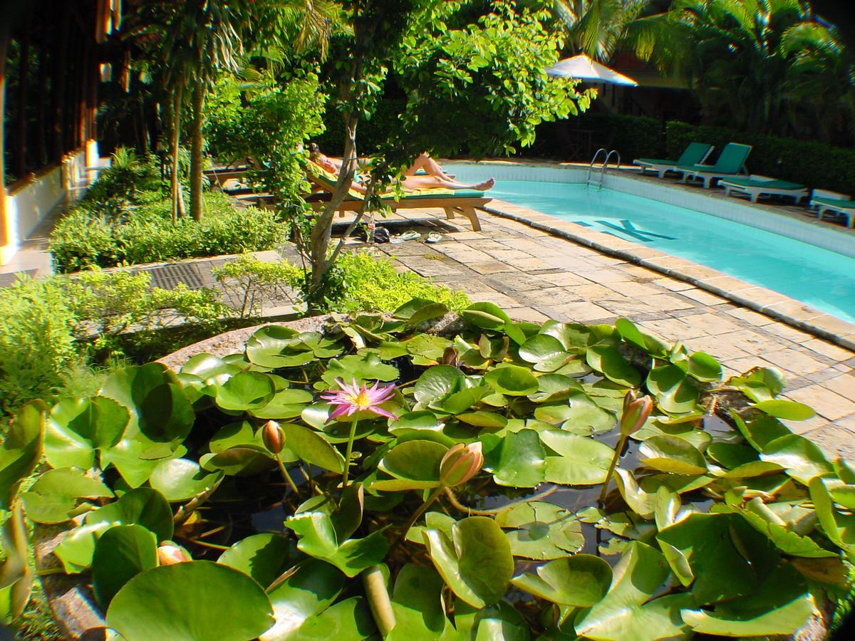 Hotel Grand Kumala Bali Legian Exterior foto